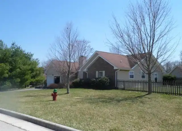 Property at 206 Minor Cir, Blacksburg, VA, 24060, 3 beds, 2 baths, [object Object]