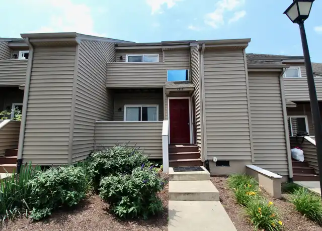 Property at 1318 Bradley Dr, Harrisonburg, VA, 22801, 4 beds, 2 baths, [object Object]