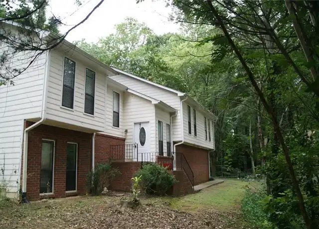 Property at 4239 Glenforest Way NE, Roswell, GA, 30075, 4 beds, 3 baths, [object Object]