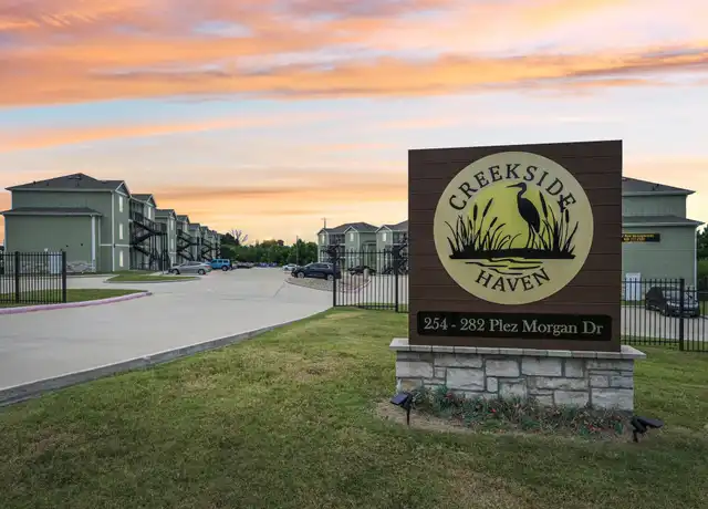 Property at 254 Plez Morgan Unit A, Montgomery, TX, 77356, 2 beds, 2 baths, [object Object]