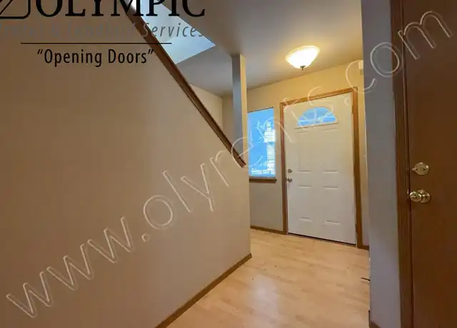 Property at 520 N 4th Ave SW Unit B, Tumwater, WA, 98512, 3 beds, 2 baths, [object Object]