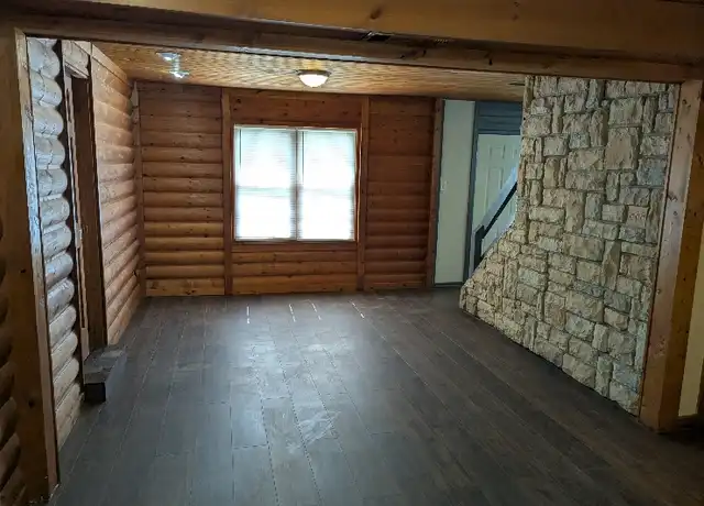 Property at 925 Scott Rd, Columbus, OH, 43223, 3 beds, 1 bath, [object Object]