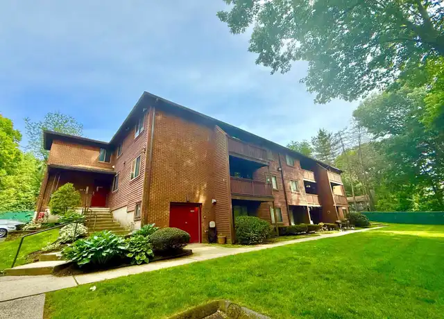 Property at 27 Harrison St Unit 24, Meriden, CT, 06450, 2 beds, 1 bath, [object Object]