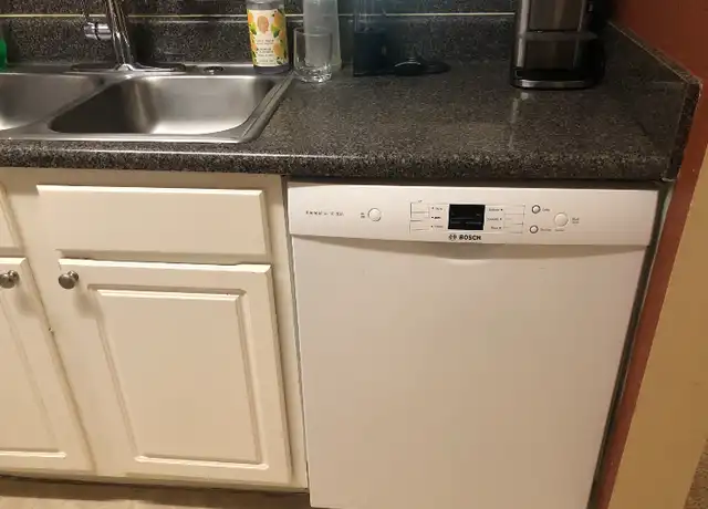 Property at 3655 Habersham Rd NE Unit 140 B, Atlanta, GA, 30305, 1 bed, 1 bath, [object Object]