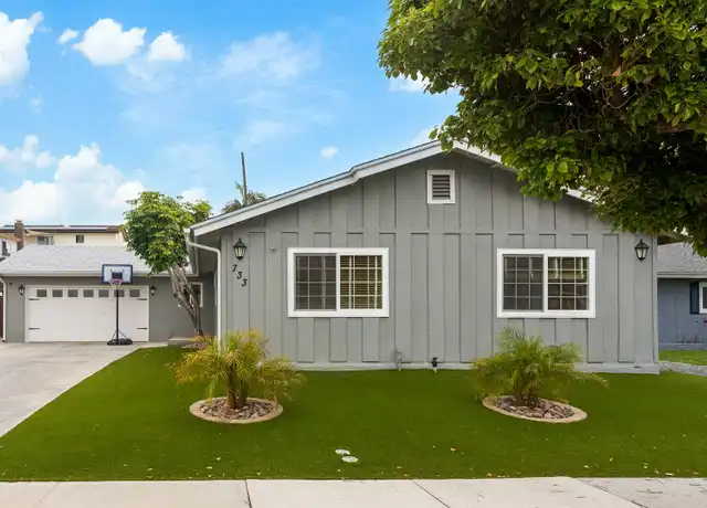 Property at 733 Mission Ave, Chula Vista, CA, 91910, 4 beds, 2 baths, [object Object]