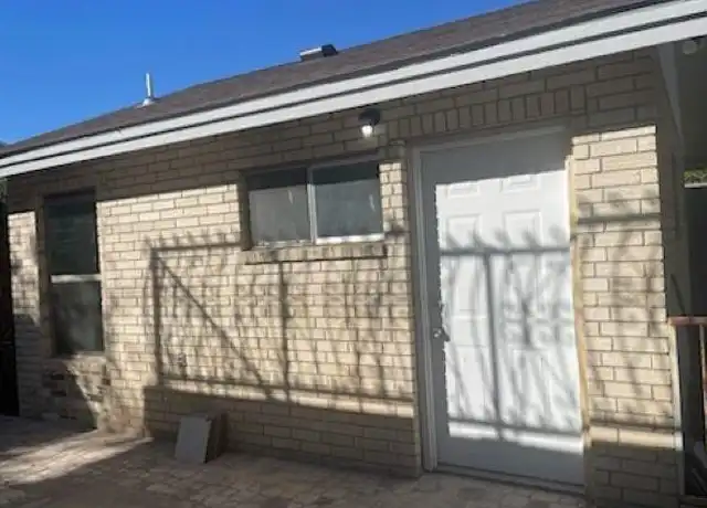 Property at 1704 Garfield St Unit 2, Laredo, TX, 78043, 1 bed, 1 bath, [object Object]