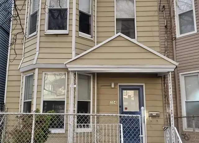 Property at 204 3rd St, Newark, NJ, 07107, 3 beds, 2.5 baths, [object Object]
