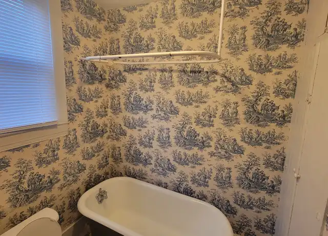 Property at 1841 Brownsboro Rd, Louisville, KY, 40206, 0 beds, 1 bath, [object Object]