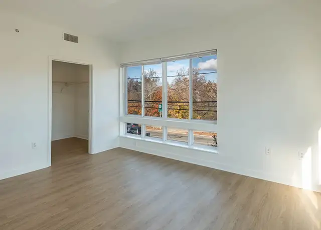 Photo of 20 Watertown St, Watertown, MA 02472