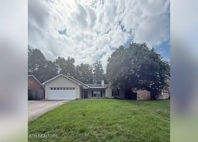 Property at 2312 Sunnywood Ln, Knoxville, TN, 37912, 3 beds, 2 baths, [object Object]