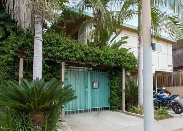 Property at 12737 Matteson Ave Unit 5, Los Angeles, CA, 90066, 1 bed, 1 bath, [object Object]