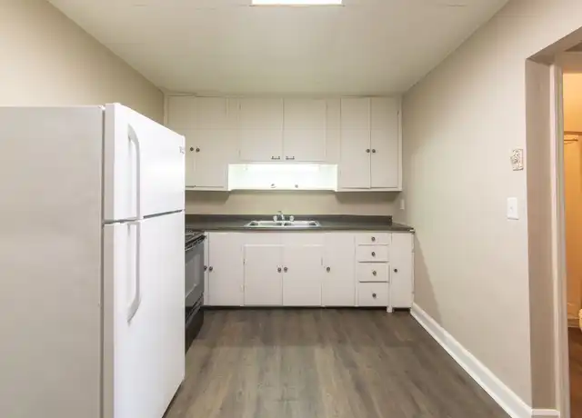 Property at 602 W Hanna Ave Unit 6A, Indianapolis, IN, 46217, 1 bed, 1 bath, [object Object]