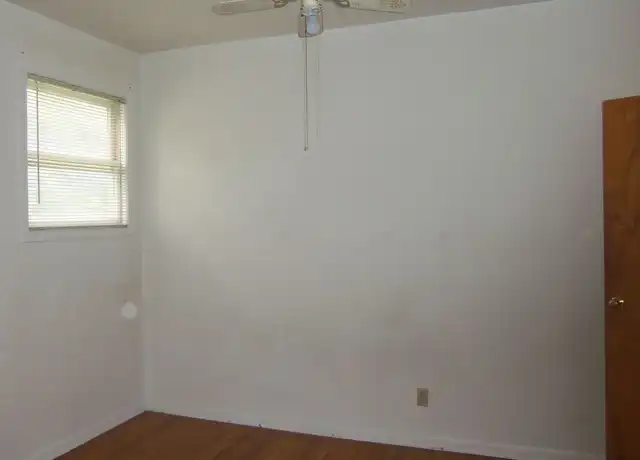 Property at 602 W Hanna Ave Unit 6A, Indianapolis, IN, 46217, 1 bed, 1 bath, [object Object]