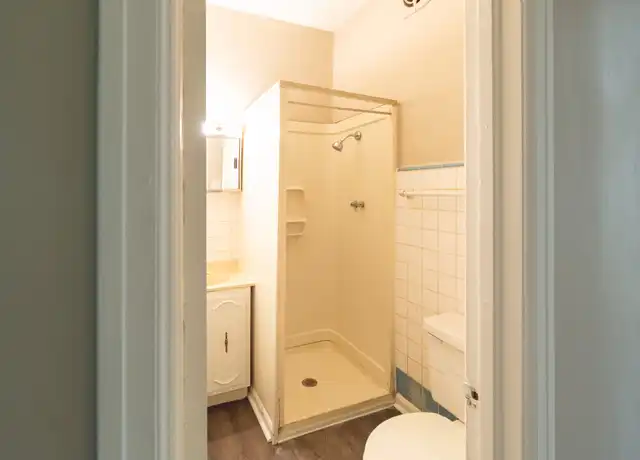 Property at 602 W Hanna Ave Unit 6A, Indianapolis, IN, 46217, 1 bed, 1 bath, [object Object]