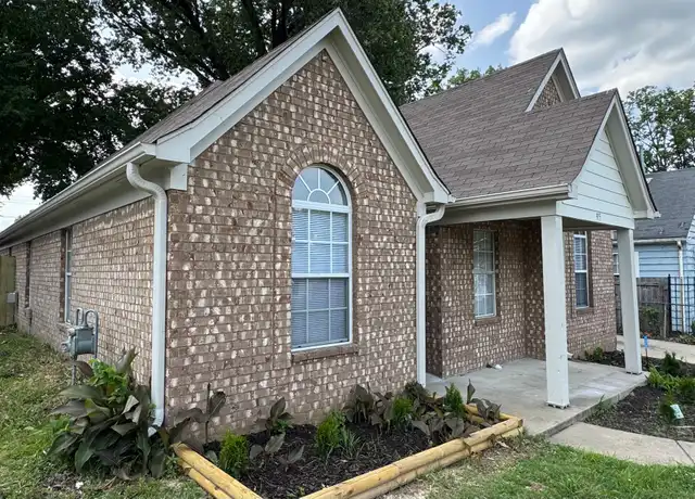 Property at 915 Birch St, Memphis, TN, 38108, 3 beds, 2 baths, [object Object]