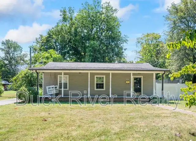 Property at 819 W 9th St, Columbia, TN, 38401, 3 beds, 1 bath, [object Object]