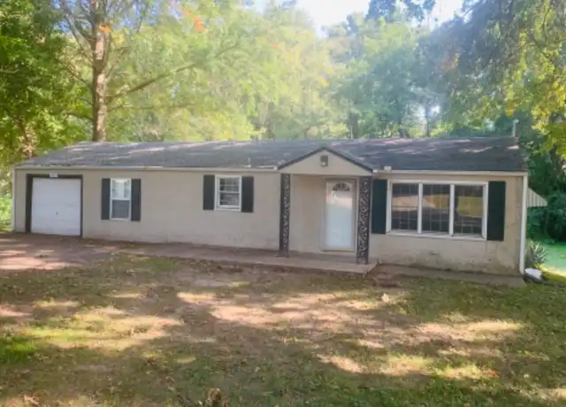 Property at 6433 Oak Dr, Kansas City, KS, 66104, 3 beds, 1 bath, [object Object]