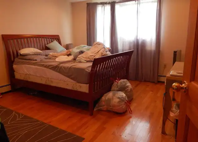 Property at 32 Merriam St Unit 2, Somerville, MA, 02143, 4 beds, 1.5 baths, [object Object]