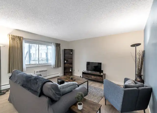 Property at 2225 S Jasmine St, Denver, CO, 80222, 2 beds, 1 bath, [object Object]