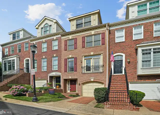 Property at 2225 N Oak Ct, Arlington, VA, 22209, 3 beds, 2.5 baths, [object Object]