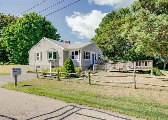 Property at 3 Wabasso Ter, Middletown, RI, 02842, 4 beds, 1.5 baths, [object Object]