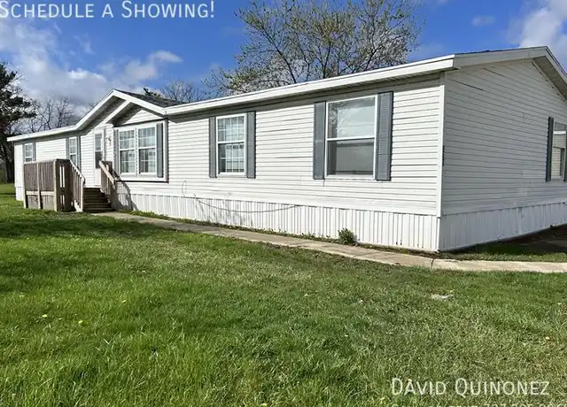Property at 3201 Iona Ln, Fort Wayne, IN, 46818, 4 beds, 2 baths, [object Object]