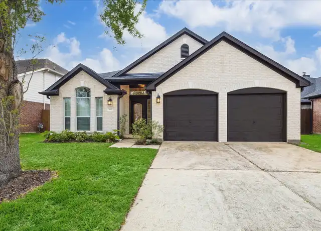 Property at 416 Twin Timbers Ln, Kemah, TX, 77565, 3 beds, 2.5 baths, [object Object]