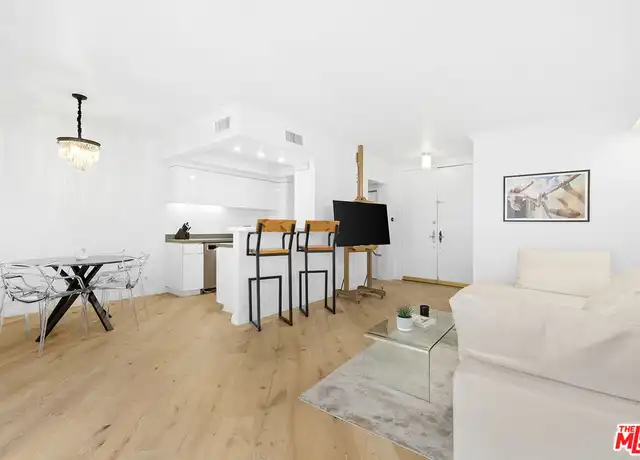 Property at 1131 Alta Loma Rd #323, West Hollywood, CA, 90069, 1 bed, 1.5 baths, [object Object]