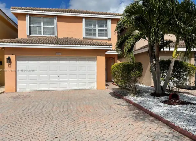 Property at 9251 NW 55th St, Sunrise, FL, 33351, 4 beds, 2.5 baths, [object Object]