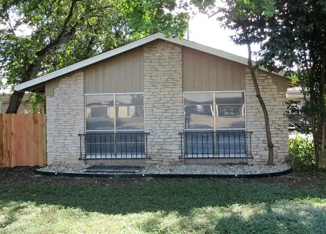 Property at 2724 Saint Edwards Cir Unit A, Austin, TX, 78704, 2 beds, 1 bath, [object Object]