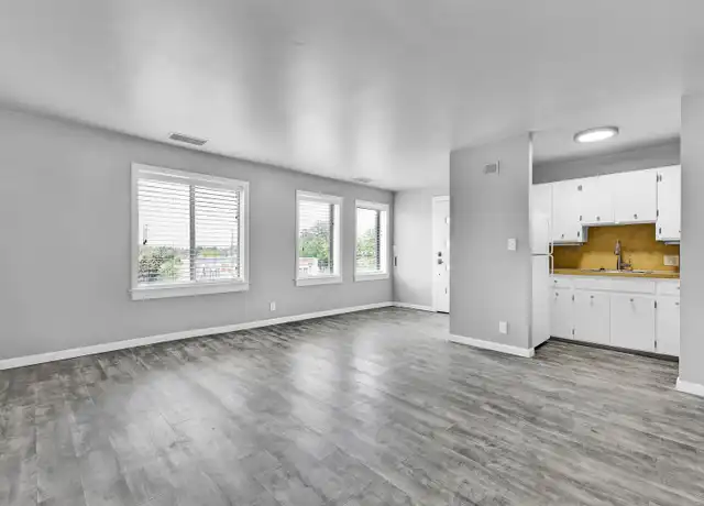 Property at 1309 1st St S Unit 1, Nampa, ID, 83651, 1 bed, 1 bath, [object Object]
