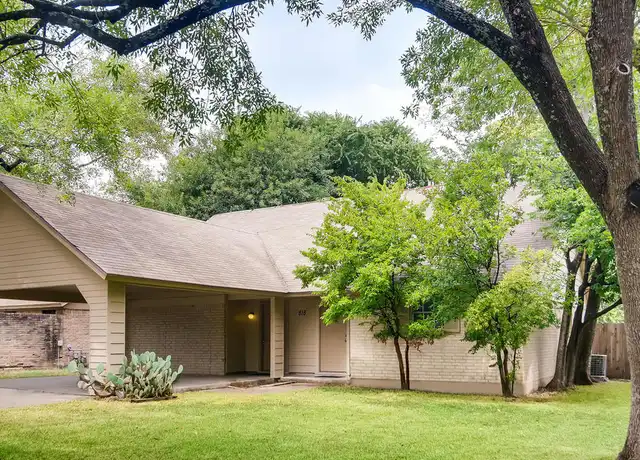 Property at 818 Sahara Ave Unit A, Austin, TX, 78745, 3 beds, 2 baths, [object Object]