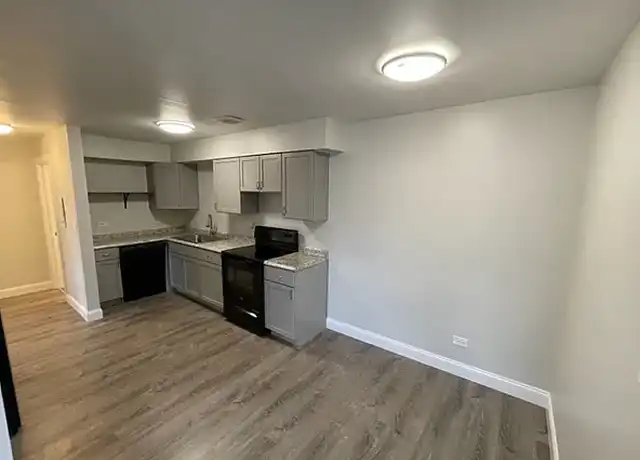Property at Rivertrail Homes - 515 S Milwaukee Ave, Wheeling, IL, 60090, 2 beds, 1 bath, [object Object]