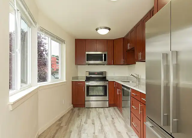 Property at 4314 Winslow Pl N Unit 301, Seattle, WA, 98103, 1 bed, 1 bath, [object Object]