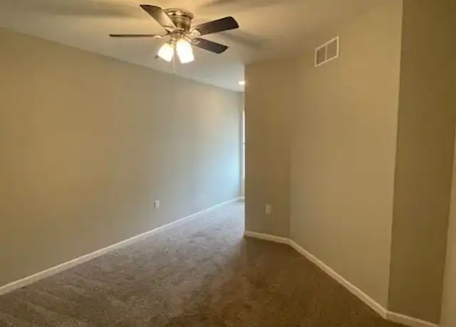 Property at 204 Tyler St Unit B, Fulton, MO, 65251, 3 beds, 2.5 baths, [object Object]