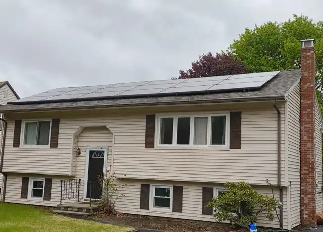 Property at 95 Lane Ave, Portland, ME, 04103, 3 beds, 2 baths, [object Object]