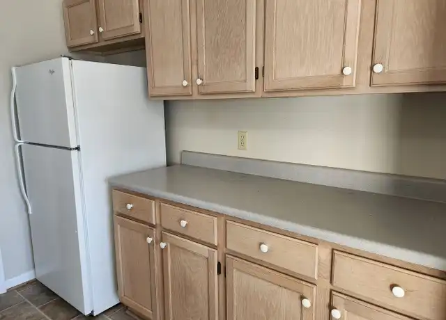 Property at 140 Westwind Ct Unit 140-204, Madison Heights, VA, 24572, 3 beds, 2 baths, [object Object]
