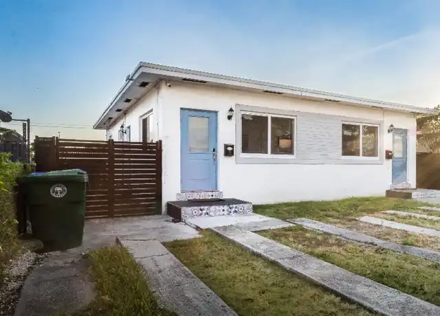 Property at 2162 NW 18th Ter, Miami, FL, 33125, 3 beds, 2 baths, [object Object]