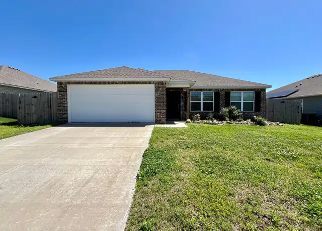 Property at 1751 Forest Dr, Centerton, AR, 72719, 3 beds, 2 baths, [object Object]