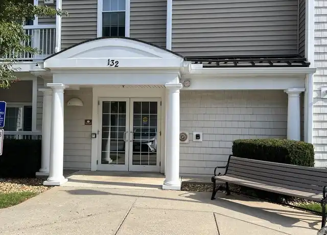 Property at 132 Clocktower Dr #4310, Waltham, MA, 02452, 2 beds, 2 baths, [object Object]