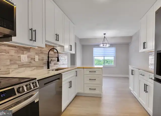 Property at 8360 Greensboro Dr #818, Mc Lean, VA, 22102, 3 beds, 3 baths, [object Object]