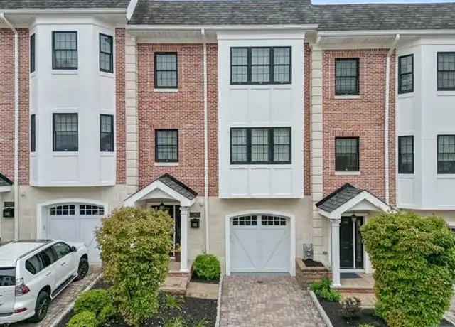 Property at 4 Central Ave Unit D, Caldwell, NJ, 07006, 3 beds, 2.5 baths, [object Object]