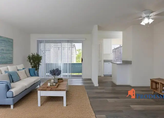 Photo of 527 Frederick St, Santa Cruz, CA 95062