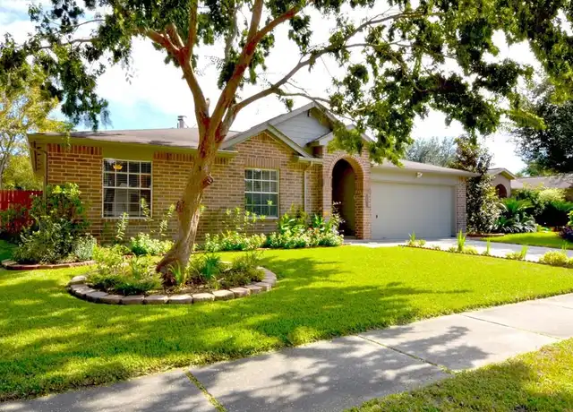 Property at 28926 Sedgefield St, Spring, TX, 77386, 3 beds, 2 baths, [object Object]