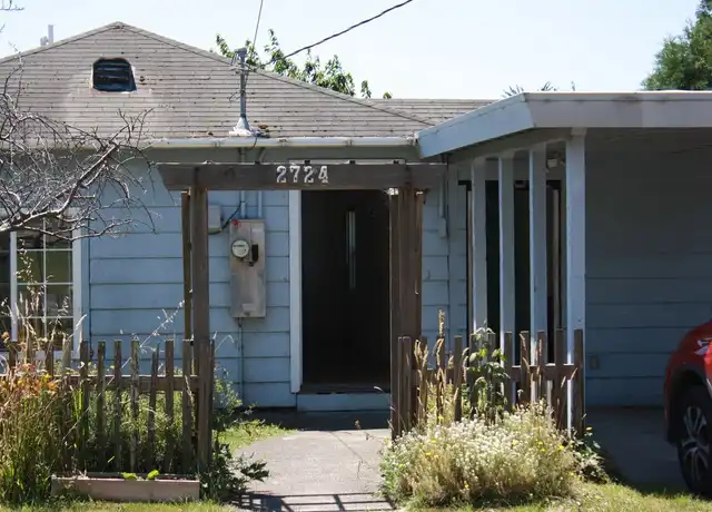 Property at 2724 Rohnerville Rd, Fortuna, CA, 95540, 1 bed, 1 bath, [object Object]