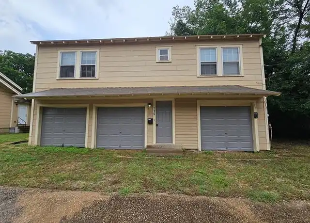Property at 717 Fulton St Unit 715, Denton, TX, 76201, 2 beds, 1 bath, [object Object]