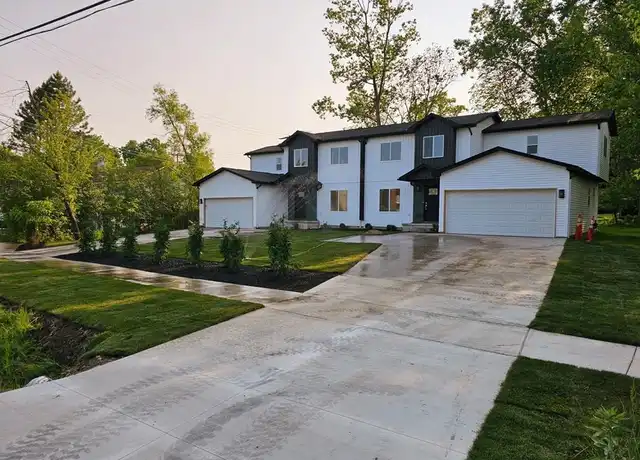 Property at 23313 Middlebelt Rd, Farmington Hills, MI, 48336, 3 beds, 2.5 baths, [object Object]