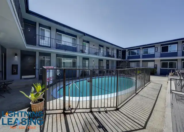 Property at 328 W Queen St Unit 11D, Inglewood, CA, 90301, 1 bed, 1 bath, [object Object]