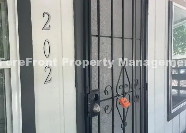 Property at 4818 Monterey St, San Antonio, TX, 78237, 2 beds, 1 bath, [object Object]