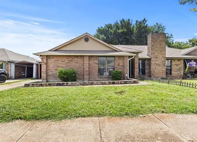 Property at 713 Lemons St, Cedar Hill, TX, 75104, 2 beds, 2 baths, [object Object]